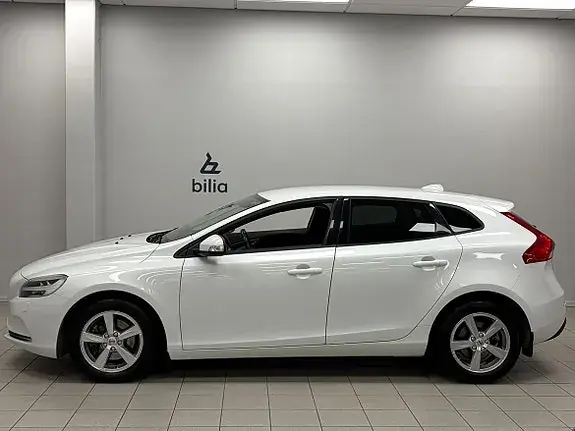 Volvo V40 2017 photo 2