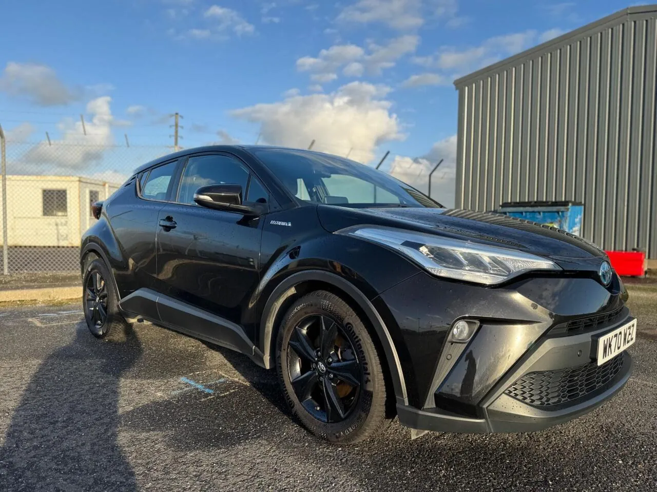 Toyota C-Hr 2020 photo 2