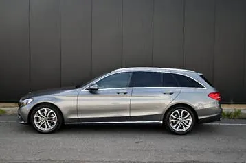 Mercedes-Benz C-Class 2018 photo 3
