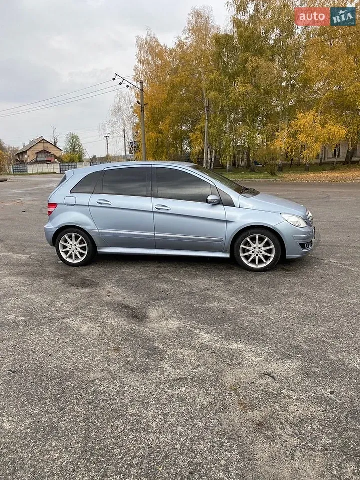 Mercedes-Benz B-Class 2005 photo 2