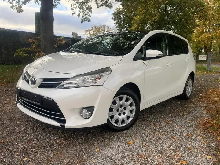Toyota Verso
