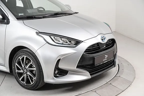 Toyota Yaris 2022 photo 3