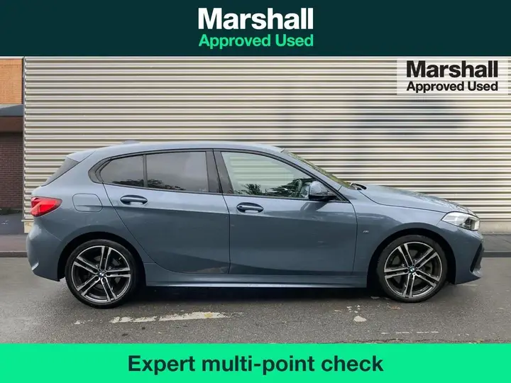 BMW 1 Series 2020 photo 2