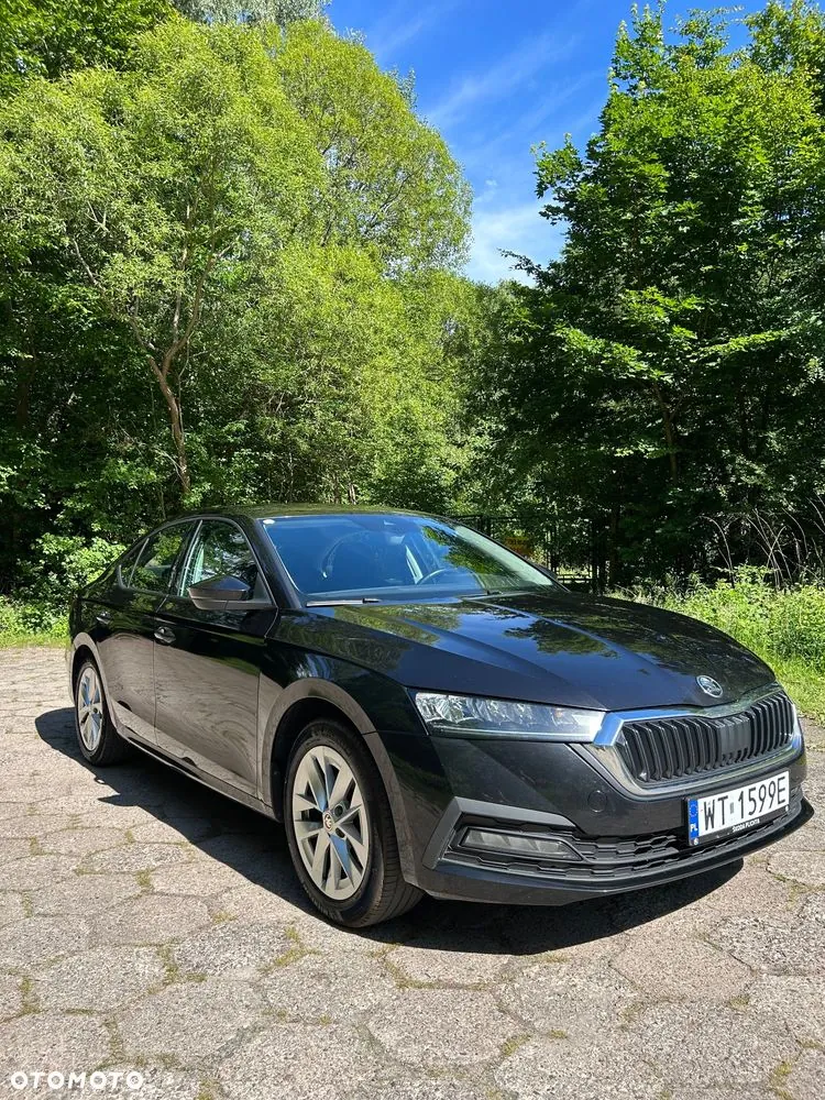 Skoda Octavia 2021 photo 2