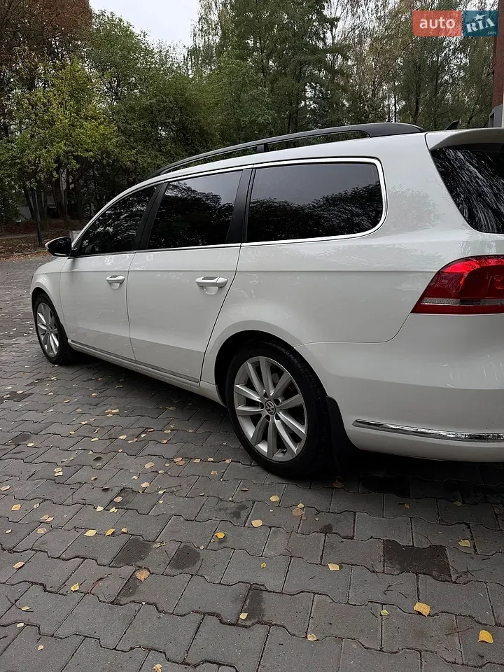 Volkswagen Passat 2013 photo 5
