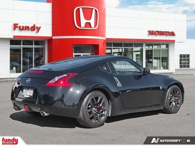 Nissan 370Z 2018 photo 5
