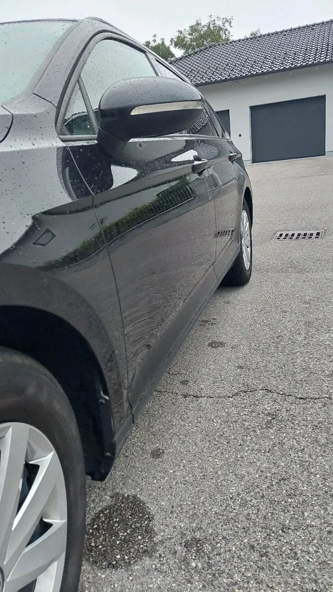 Volkswagen Passat 2018 photo 3