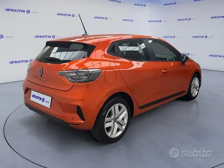 Renault Clio 2024 photo 3
