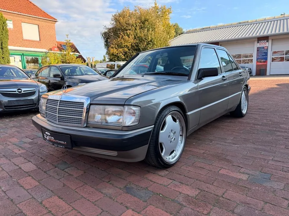 Mercedes-Benz 190D