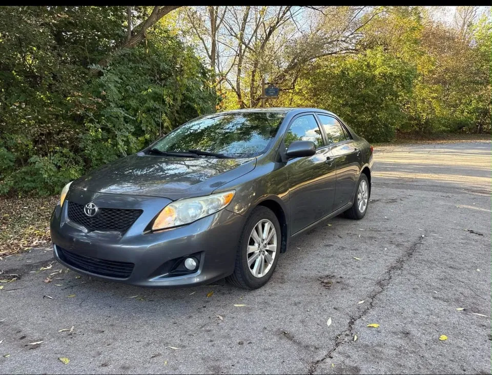 Toyota Corolla 2010 photo 2