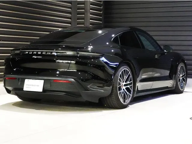 Porsche Panamera 2022 photo 2