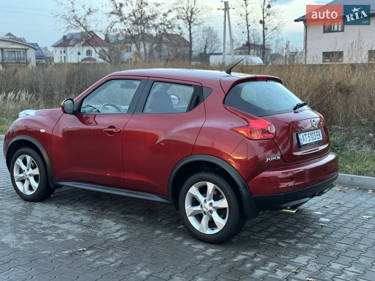 Nissan Juke 2012 photo 4