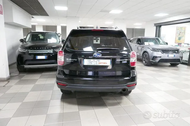 Subaru Forester 2018 photo 4