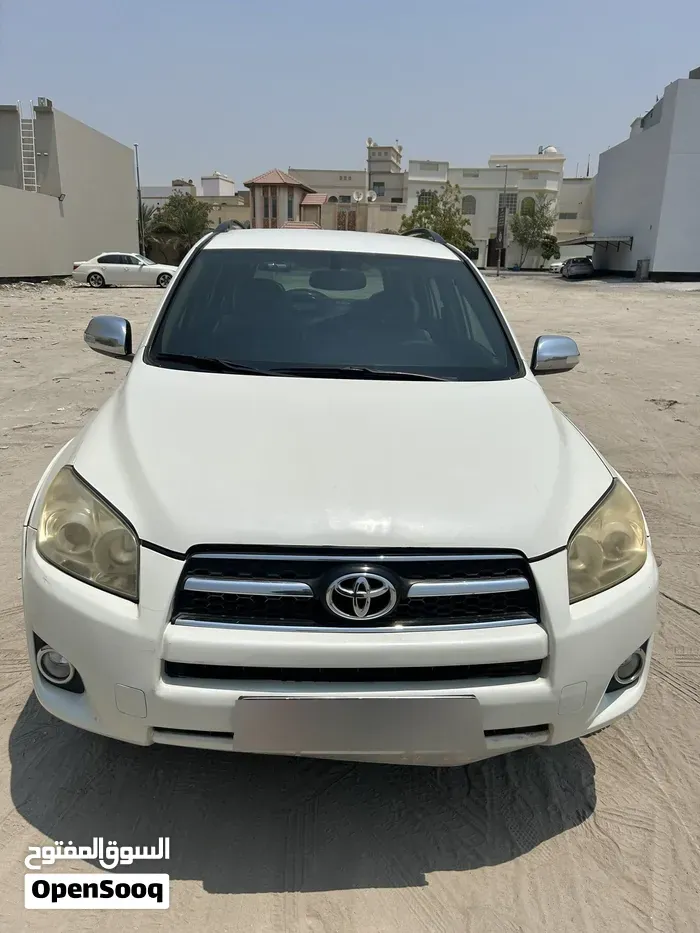 Toyota Rav 4 2010 photo 2