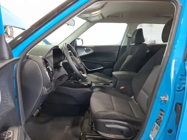 Kia Soul 2023 photo 3