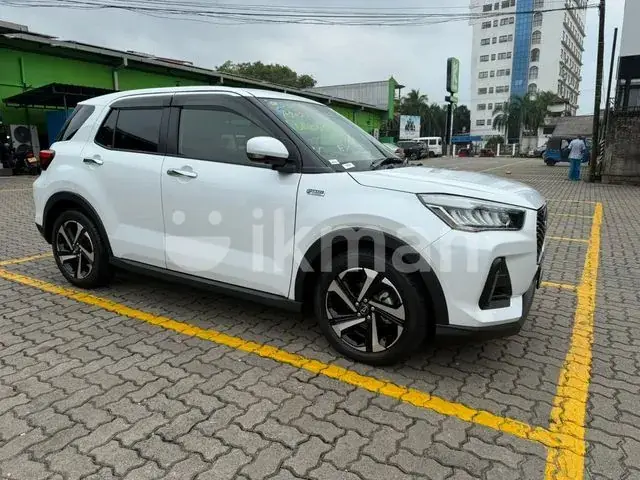 Daihatsu Rocky 2024 photo 2