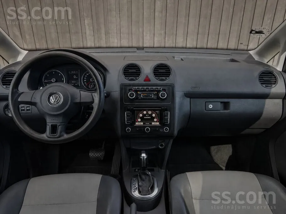 Volkswagen Caddy 2011 photo 5
