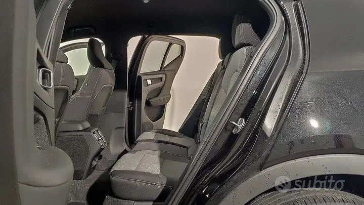 Volvo Xc40 2022 photo 4