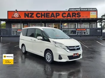 Nissan Serena 2016 photo 2