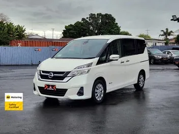 Nissan Serena 2016 photo 4
