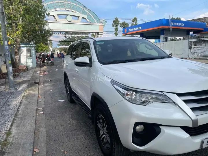 Toyota Fortuner 2019 photo 2