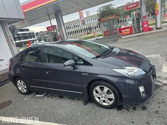 Toyota Prius 2010 photo 2