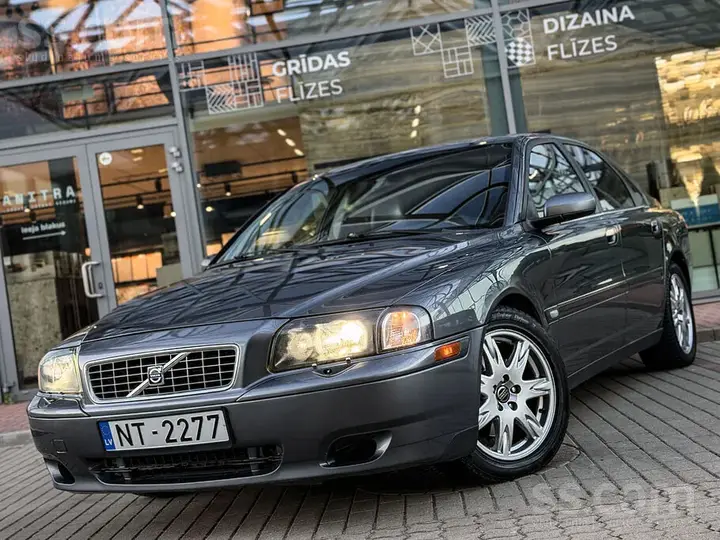 Volvo S80