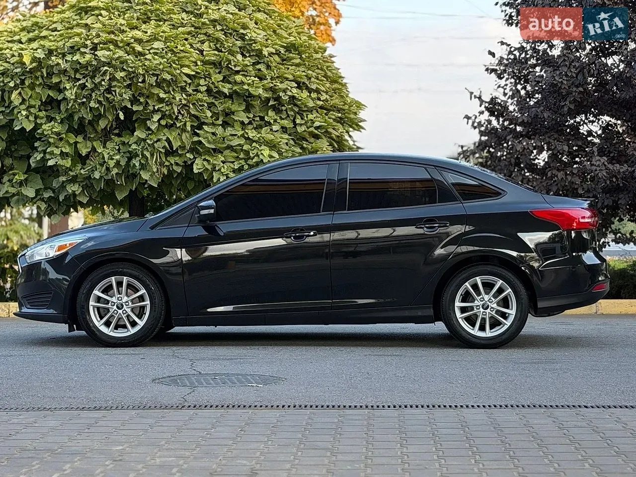 Ford Focus 2015 photo 2