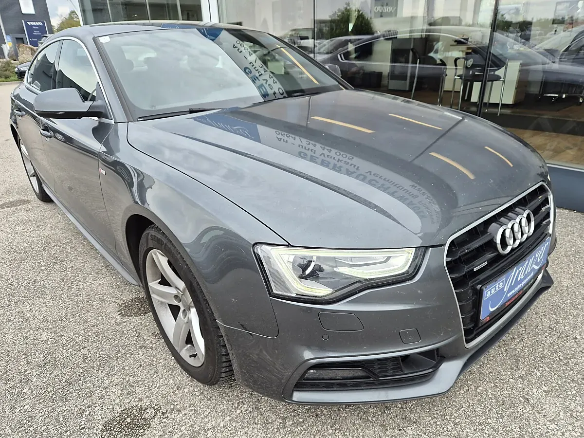 Audi A5 2013 photo 2