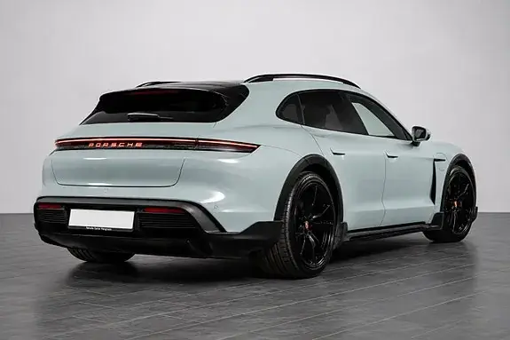 Porsche Taycan 4 2025 photo 5