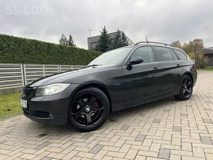 BMW 325