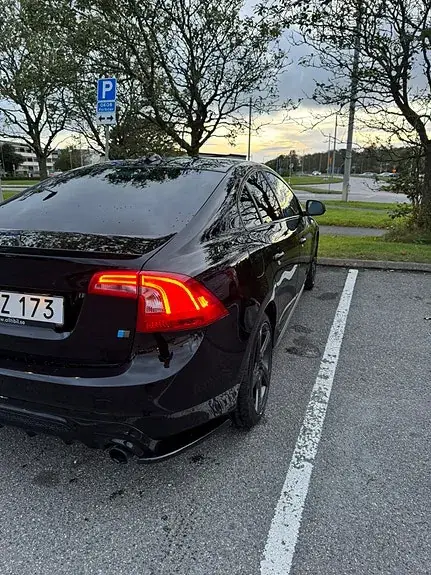 Volvo S60 2016 photo 3