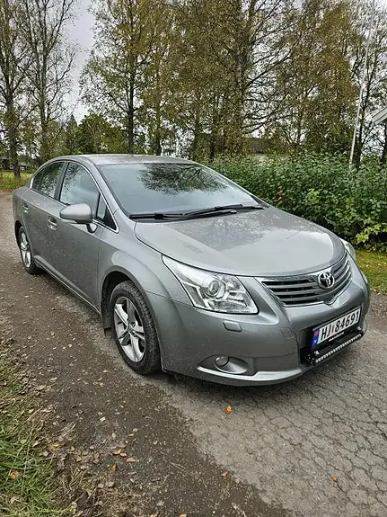 Toyota Avensis 2009 photo 3