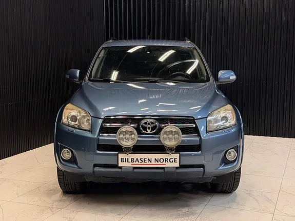 Toyota Rav4 2010 photo 2