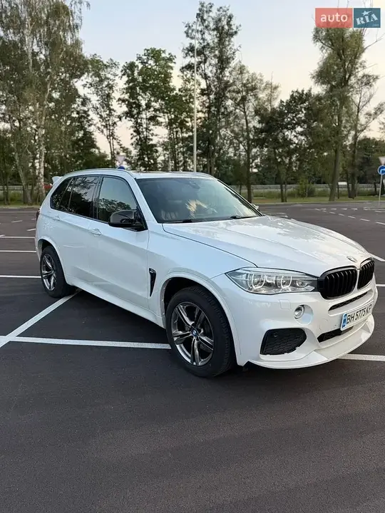 BMW X5 2015 photo 4