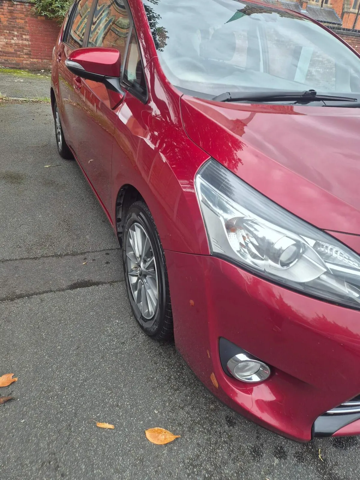 Toyota Verso 2017 photo 2