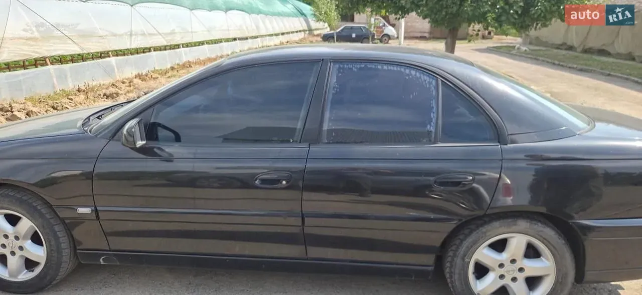 Opel Omega 2002 photo 5