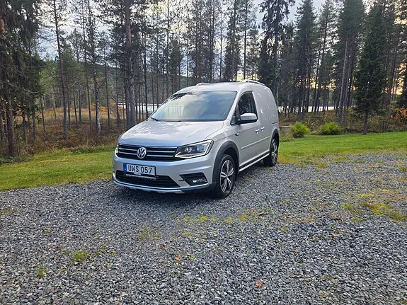 Volkswagen Caddy Alltrack 2018 photo 2