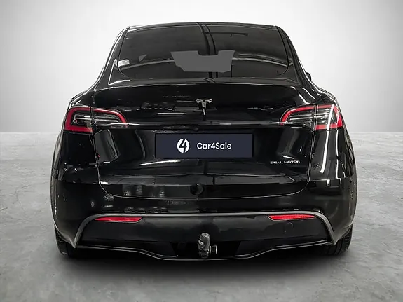 Tesla Model Y 2023 photo 5