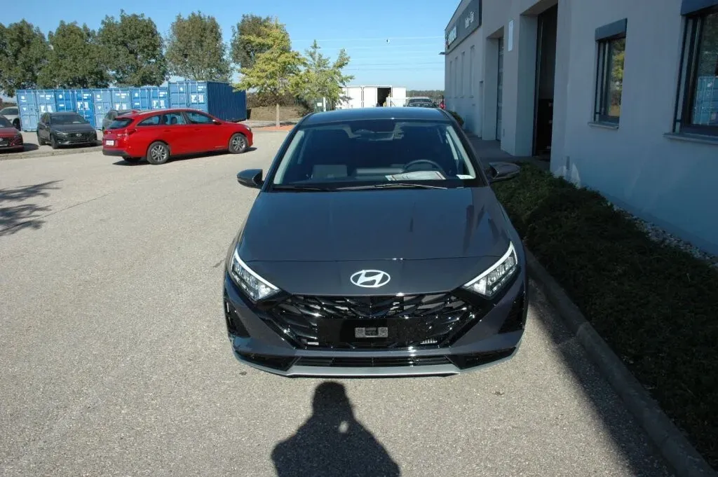 Hyundai I20 photo 2