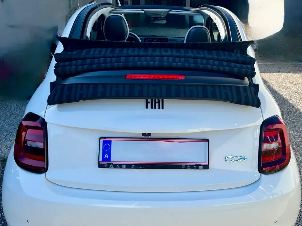 Fiat 500E 2024 photo 2