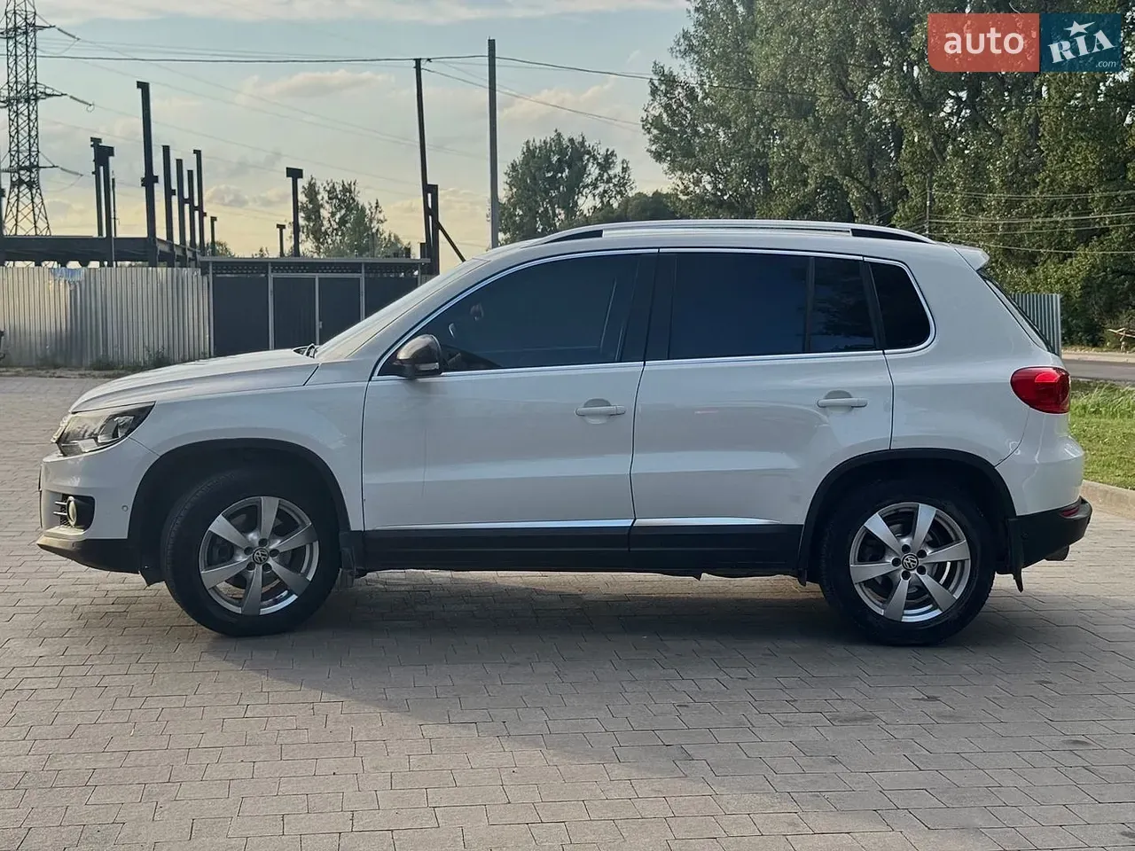 Volkswagen Tiguan 2014 photo 4
