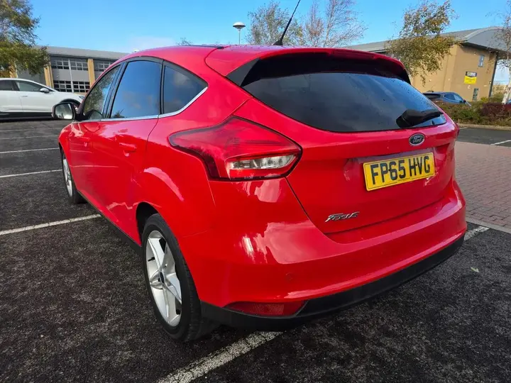 Ford Focus 2015 photo 5