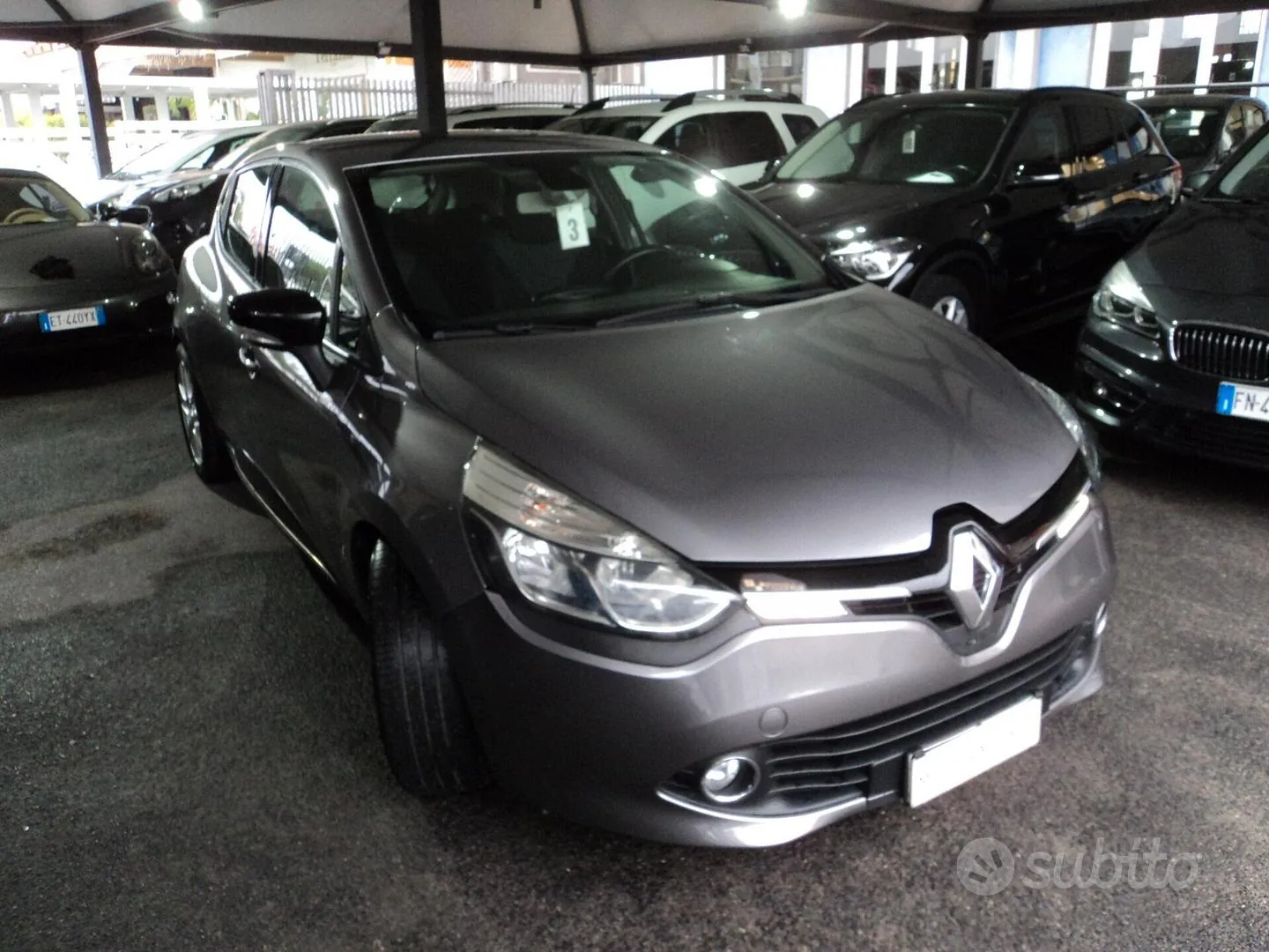 Renault Clio 2013 photo 2