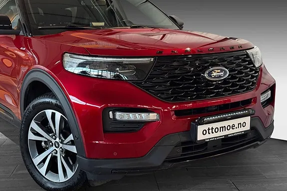 Ford Explorer 2020 photo 2