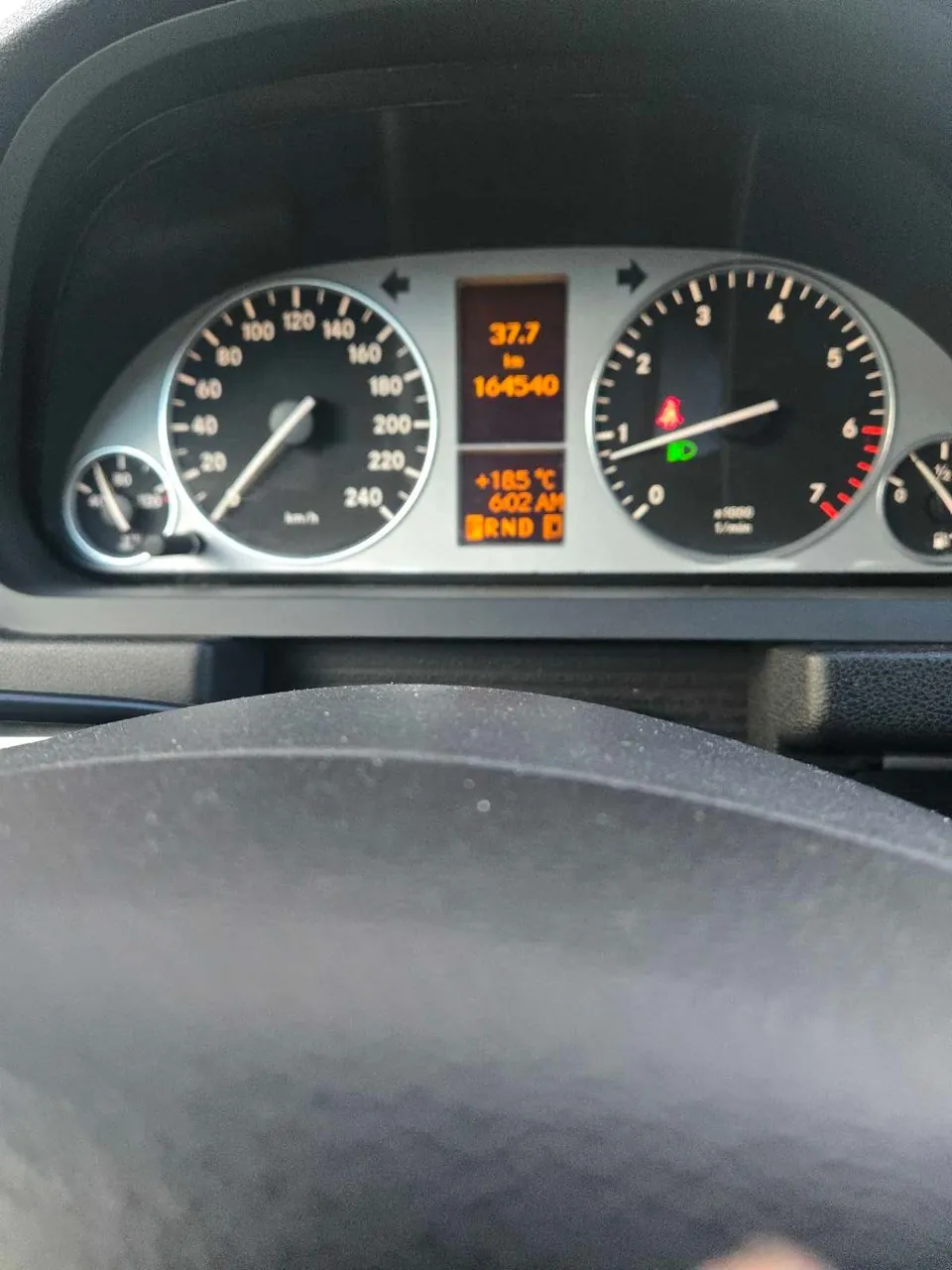 Mercedes-Benz B-Class 2010 photo 2