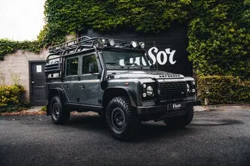 Land Rover Defender 2014 photo 2