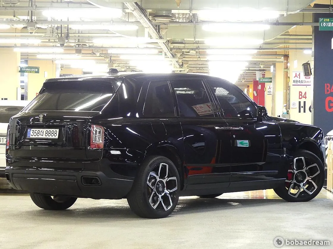 Rolls-Royce Cullinan 2020 photo 3