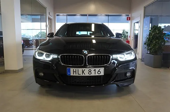 BMW 320D 2019 photo 2