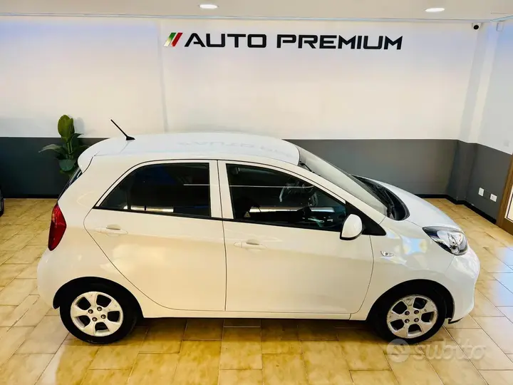 Kia Picanto 2015 photo 4